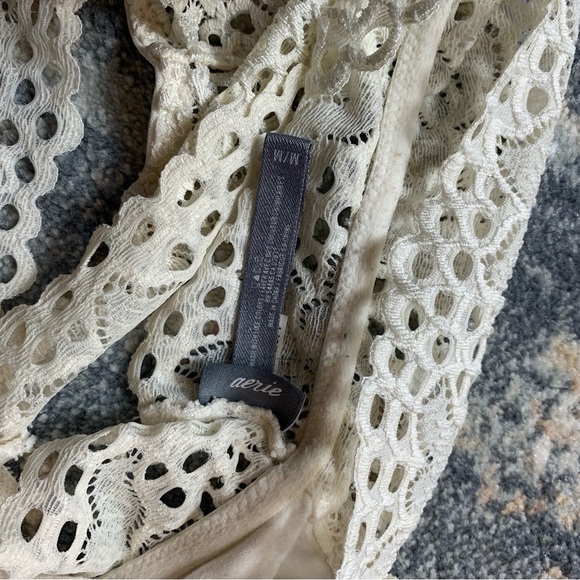 Aerie Cream Lace Bandeau with Scalloped Trim - Picture 3 of 4